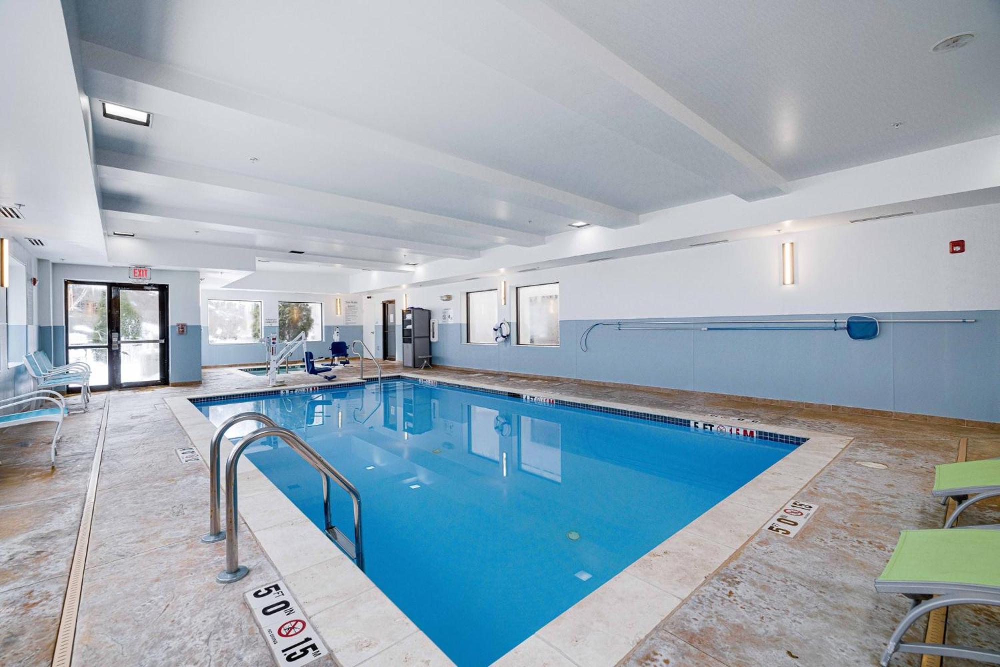 Holiday Inn Express Wilkes Barre East By Ihg Экстерьер фото